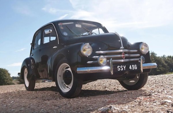 Наречен на района на Париж, където е централата на компанията. Двигателят Billancourt е разработен за първия автомобил на Renault след Втората световна война - 4CV.
С капацитет от 603 до 845 кубически сантиметра -  той задвижва много малки модели Renault и първите спортни автомобили Alpine. Все още се използва чак до 1985 г. Двигателят понякога е наричан Ventoux, но това име е официално използвано само за версията с висока производителност.